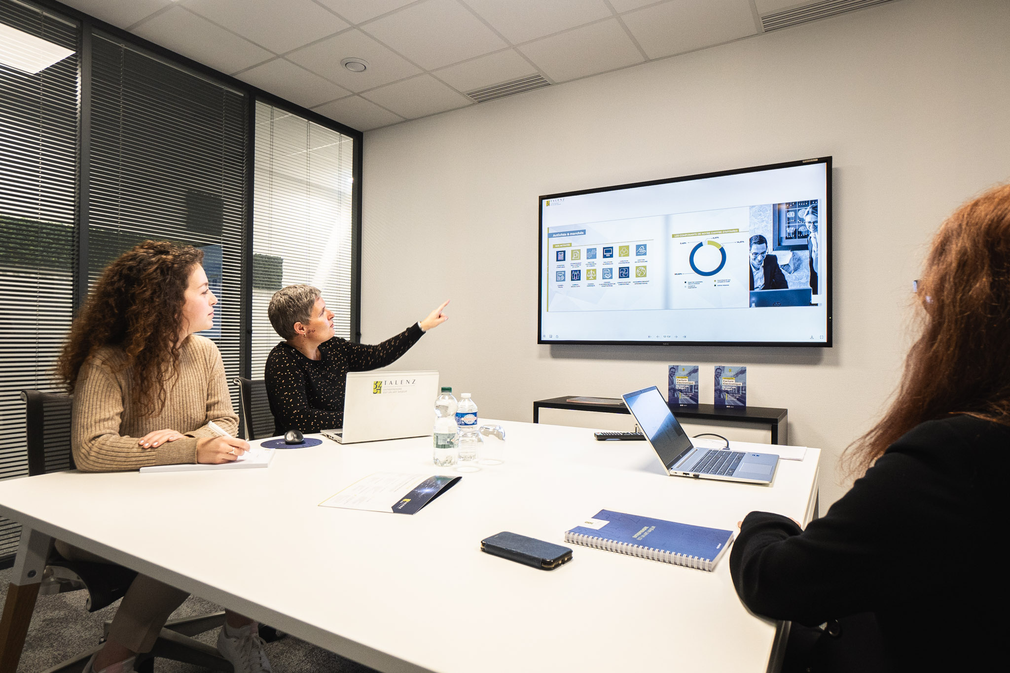Bloc offres Site web (2) Session de formation Talenz Ares, Certification Qualiopi expertise comptable.